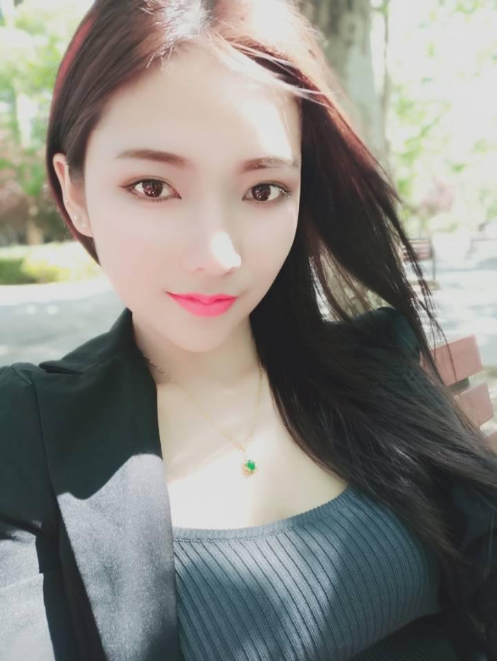 服务型的网红Sao货很会夹水多