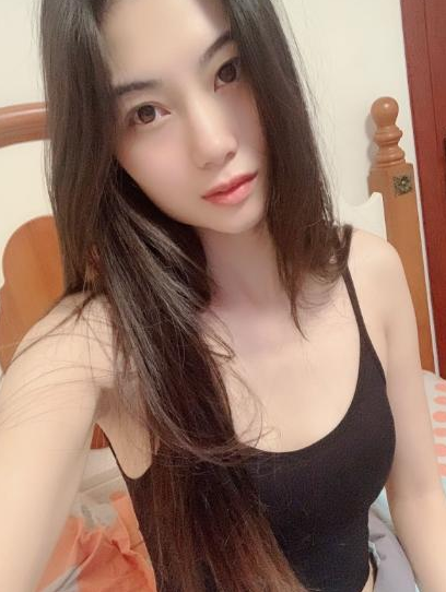 刚到京的白瘦美一枚